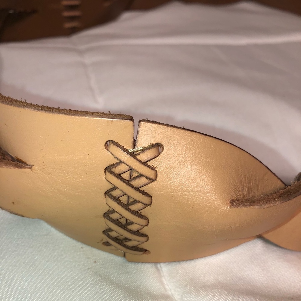 Size Large Lucky Brand braided leather belt - Picture 3 of 7